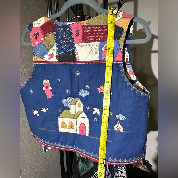 Country Blessings design fabric handmade, hand quilted vintage vest - Picture 7 of 8